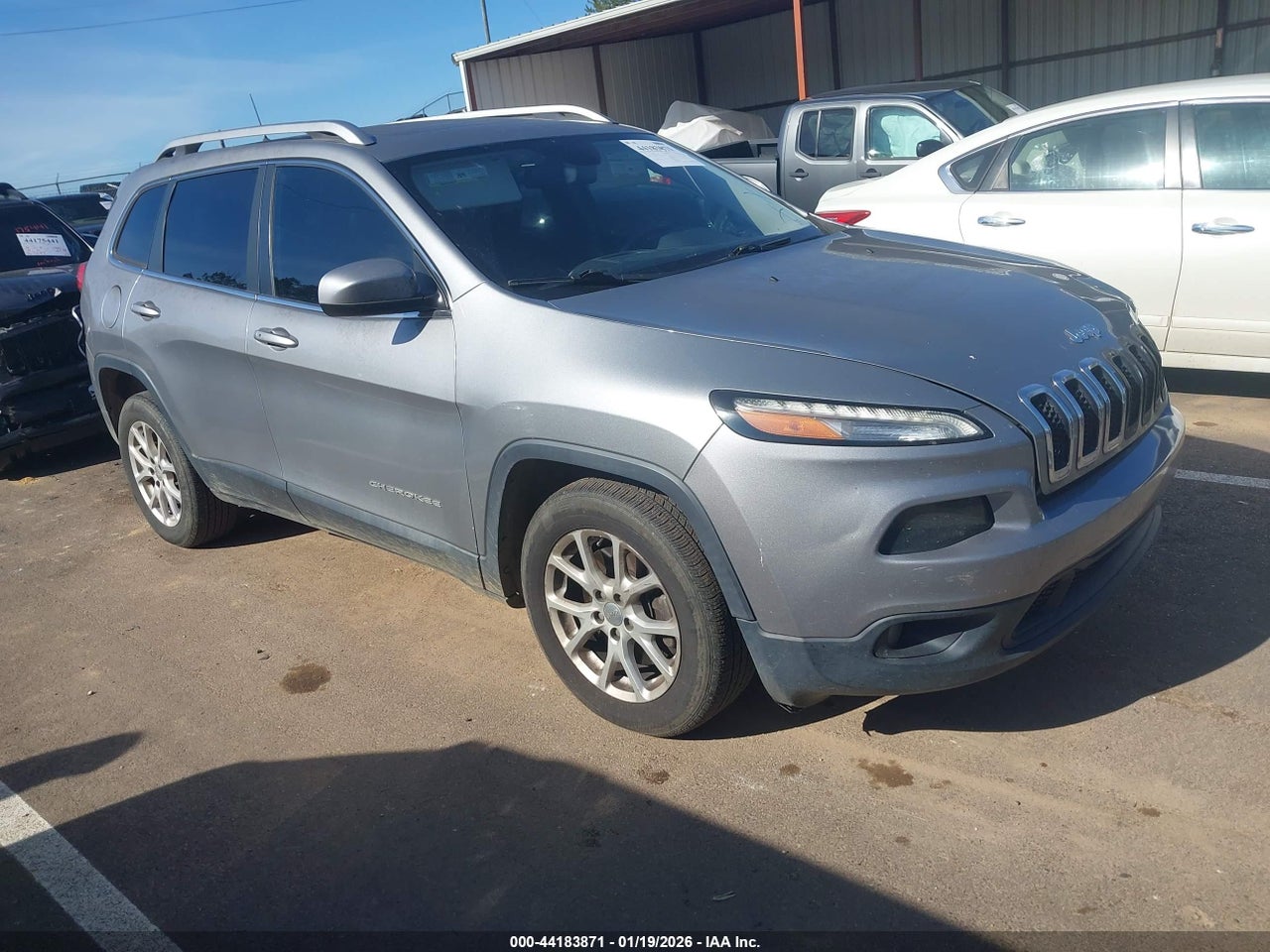 1C4PJLCB5GW****** · 2016 JEEP CHEROKEE LATITUDE