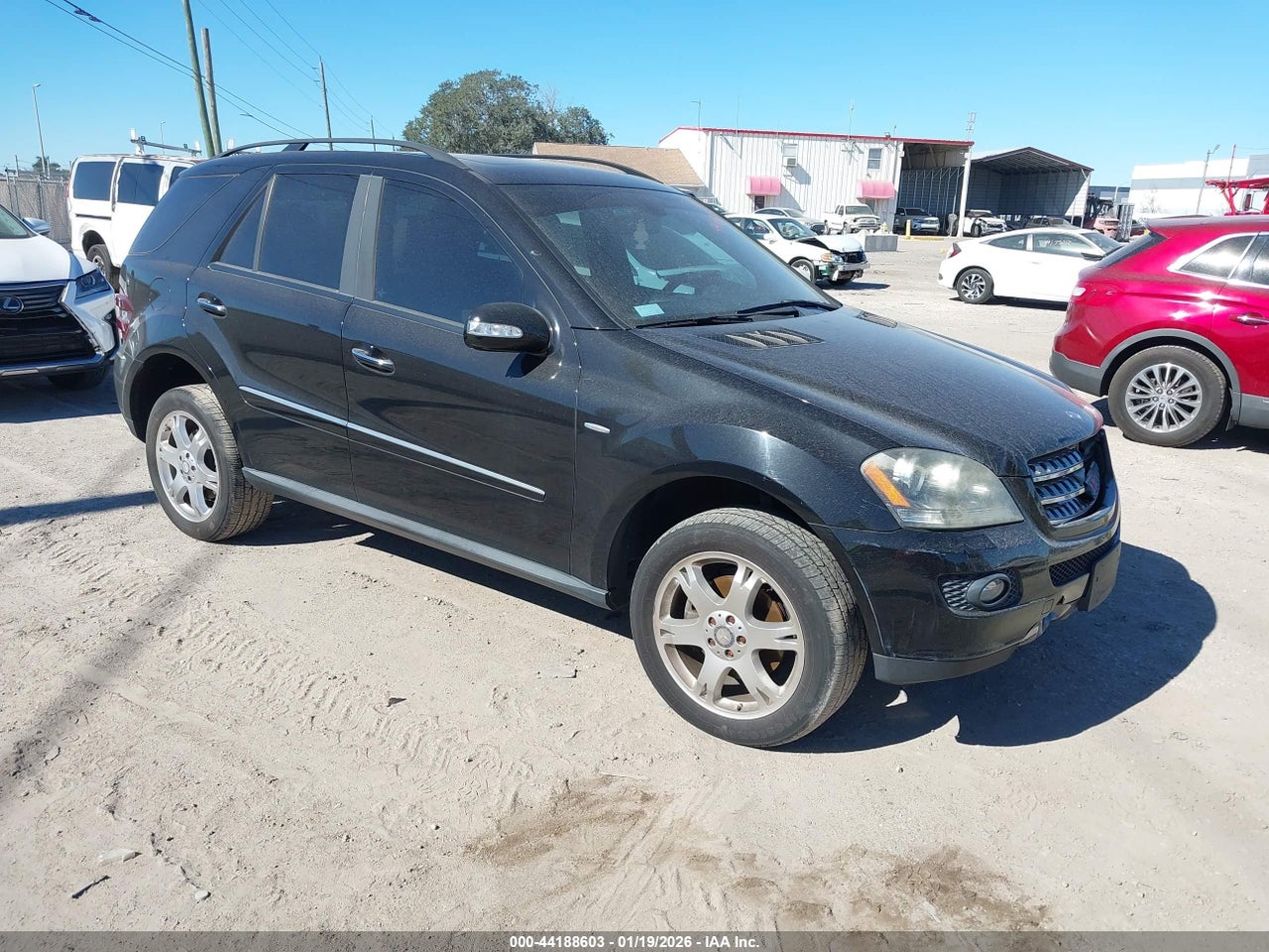 4JGBB86E38A****** · 2008 MERCEDES-BENZ ML 350 4MATIC