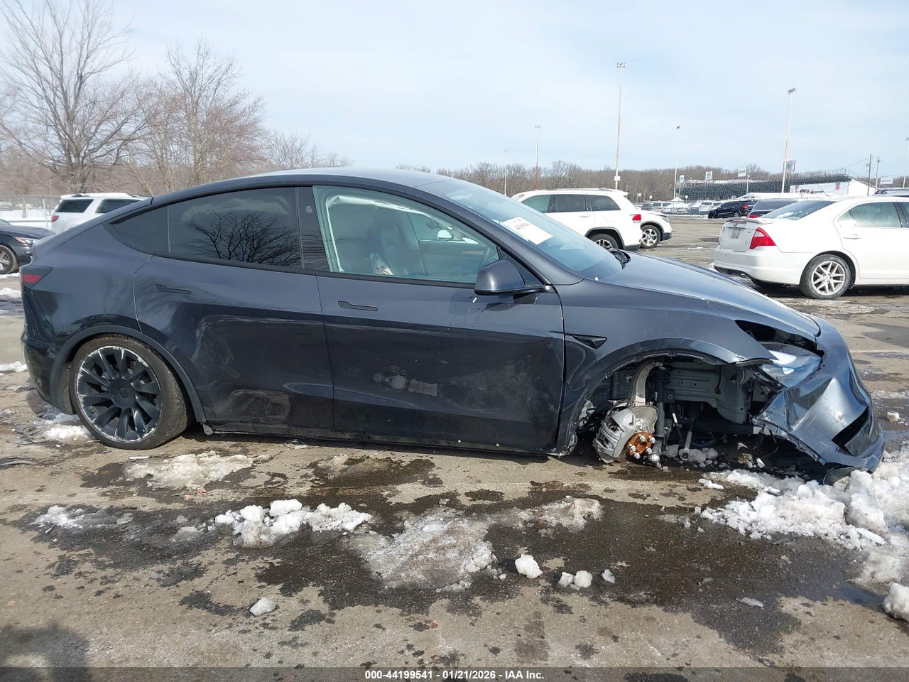 2024 TESLA MODEL Y RWD · 6/10