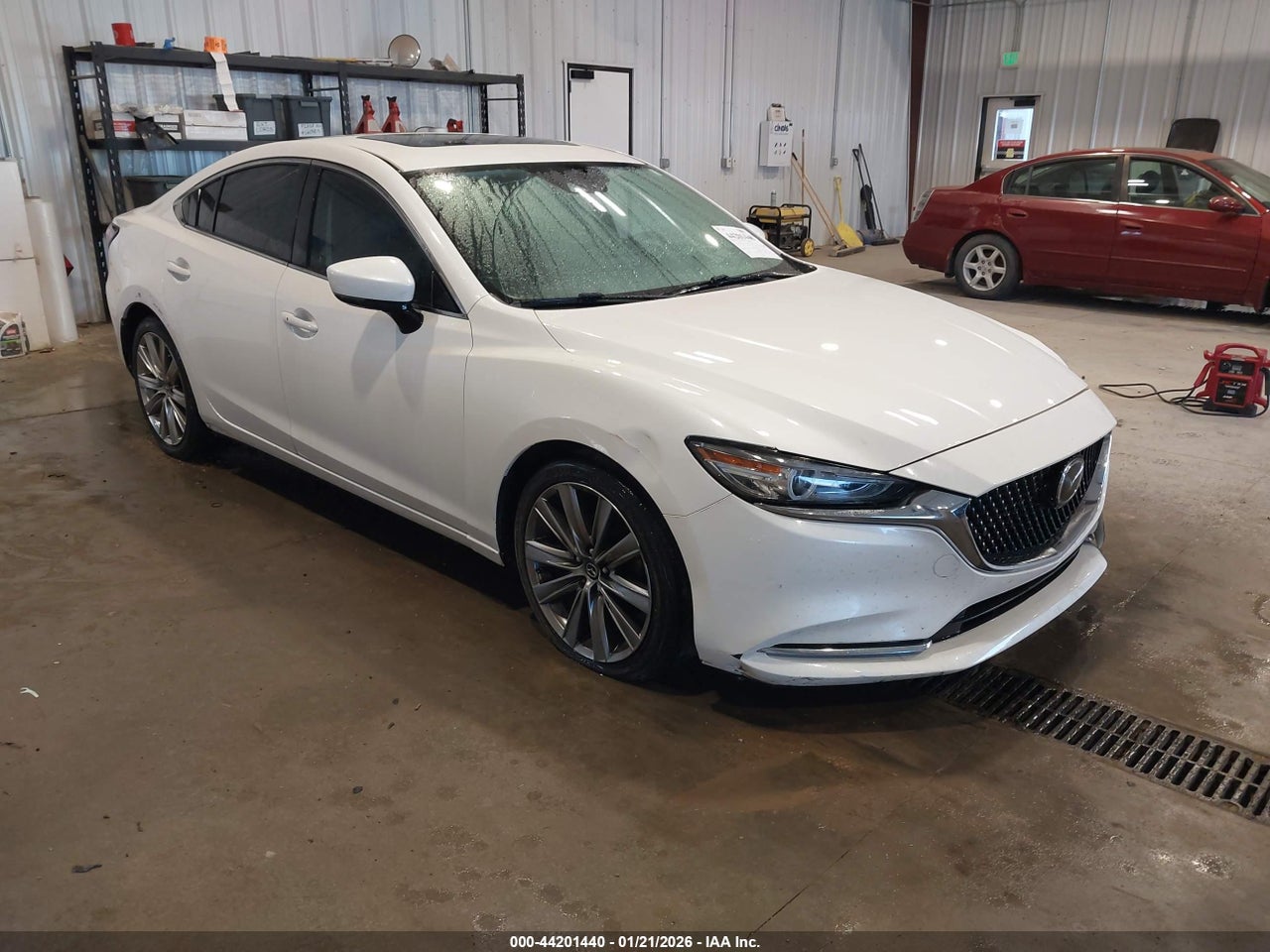 JM1GL1WY9J1****** · 2018 MAZDA MAZDA6 GRAND TOURING RESERVE