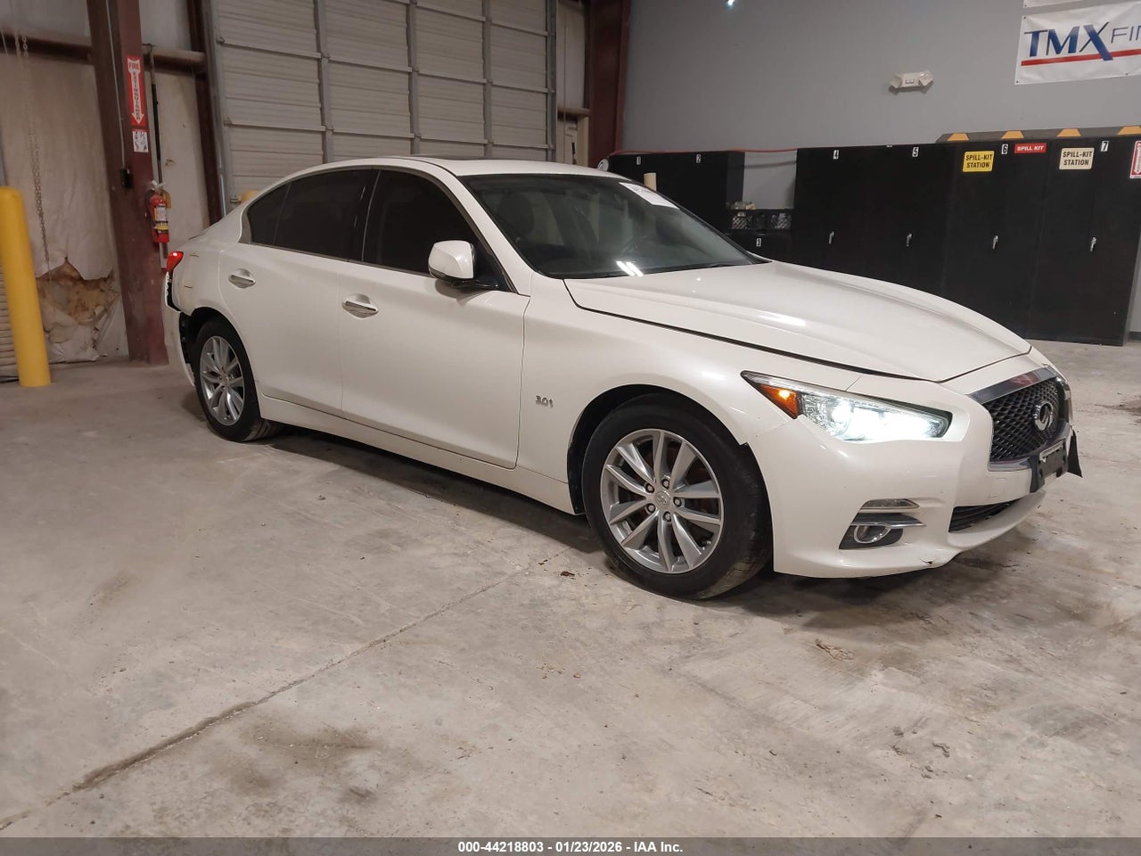 JN1EV7AR5GM****** · 2016 INFINITI Q50 3.0T PREMIUM