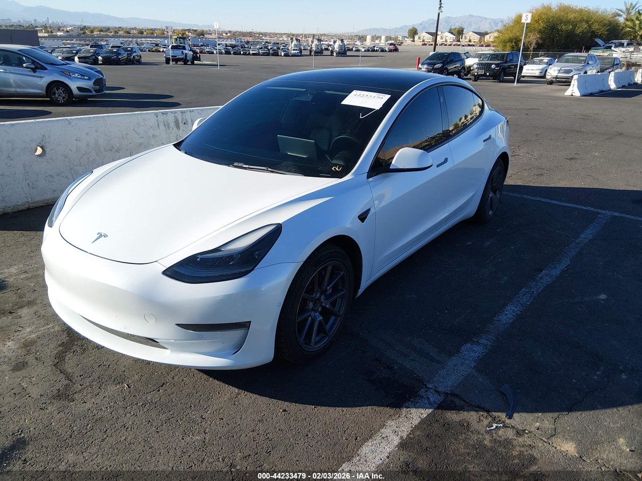 2022 TESLA MODEL 3 REAR-WHEEL DRIVE · 2/11