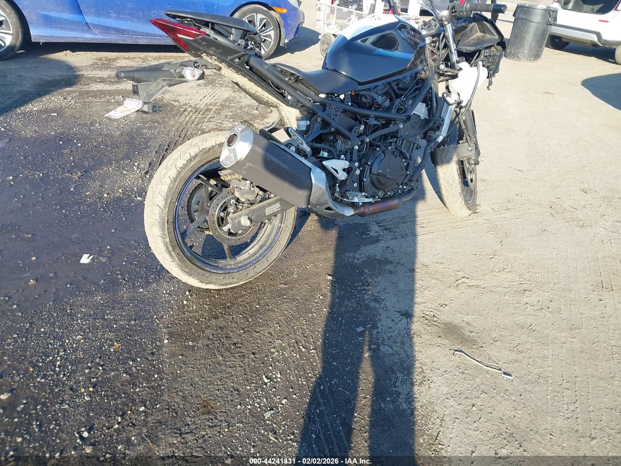 2025 KAWASAKI EX500 · 4/11