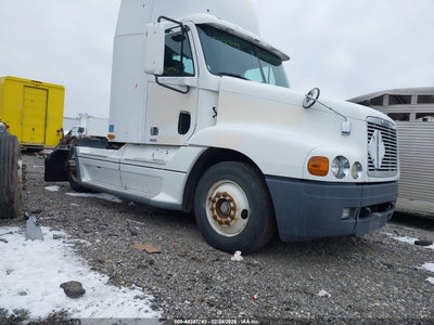 2000 FREIGHTLINER CONVENTIONAL FLC120