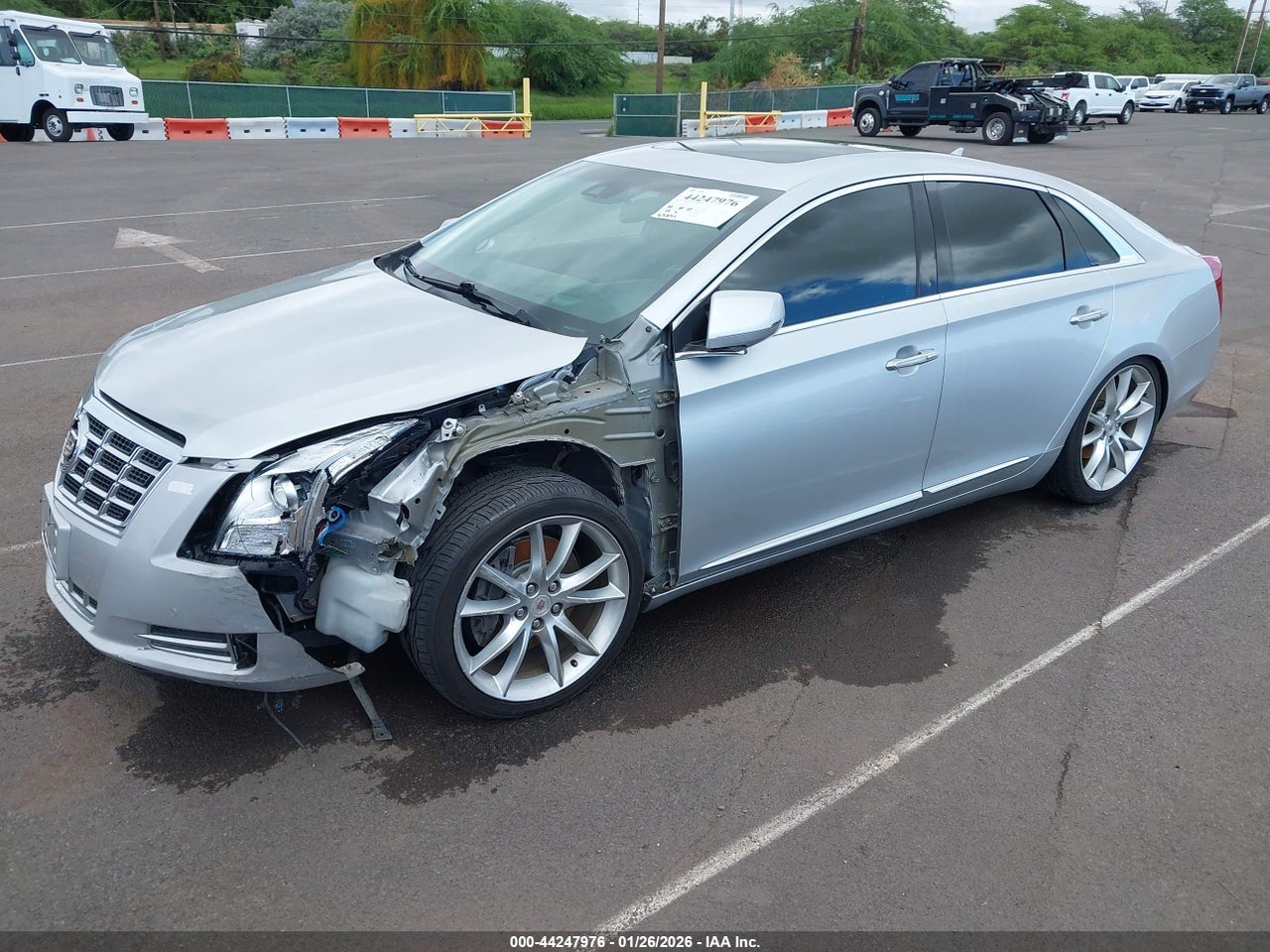2013 CADILLAC XTS PREMIUM · 2/11