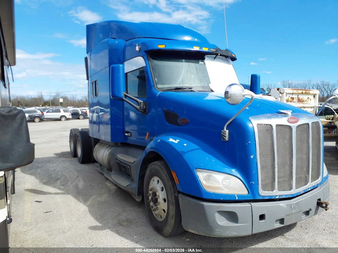 1XPBDP9X3HD****** · 2017 PETERBILT 579