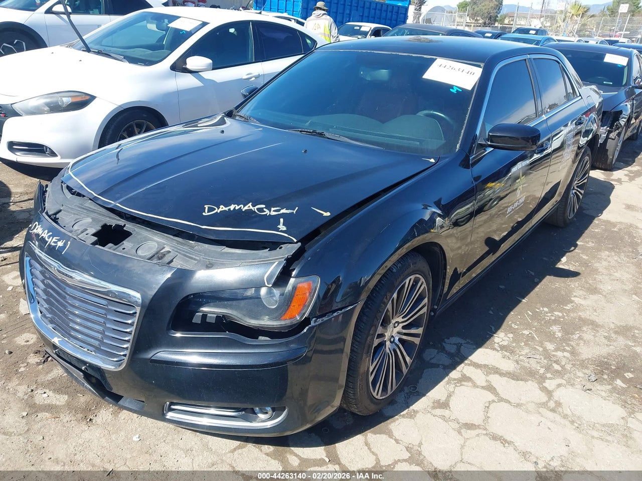 2013 CHRYSLER 300 300S · 2/11