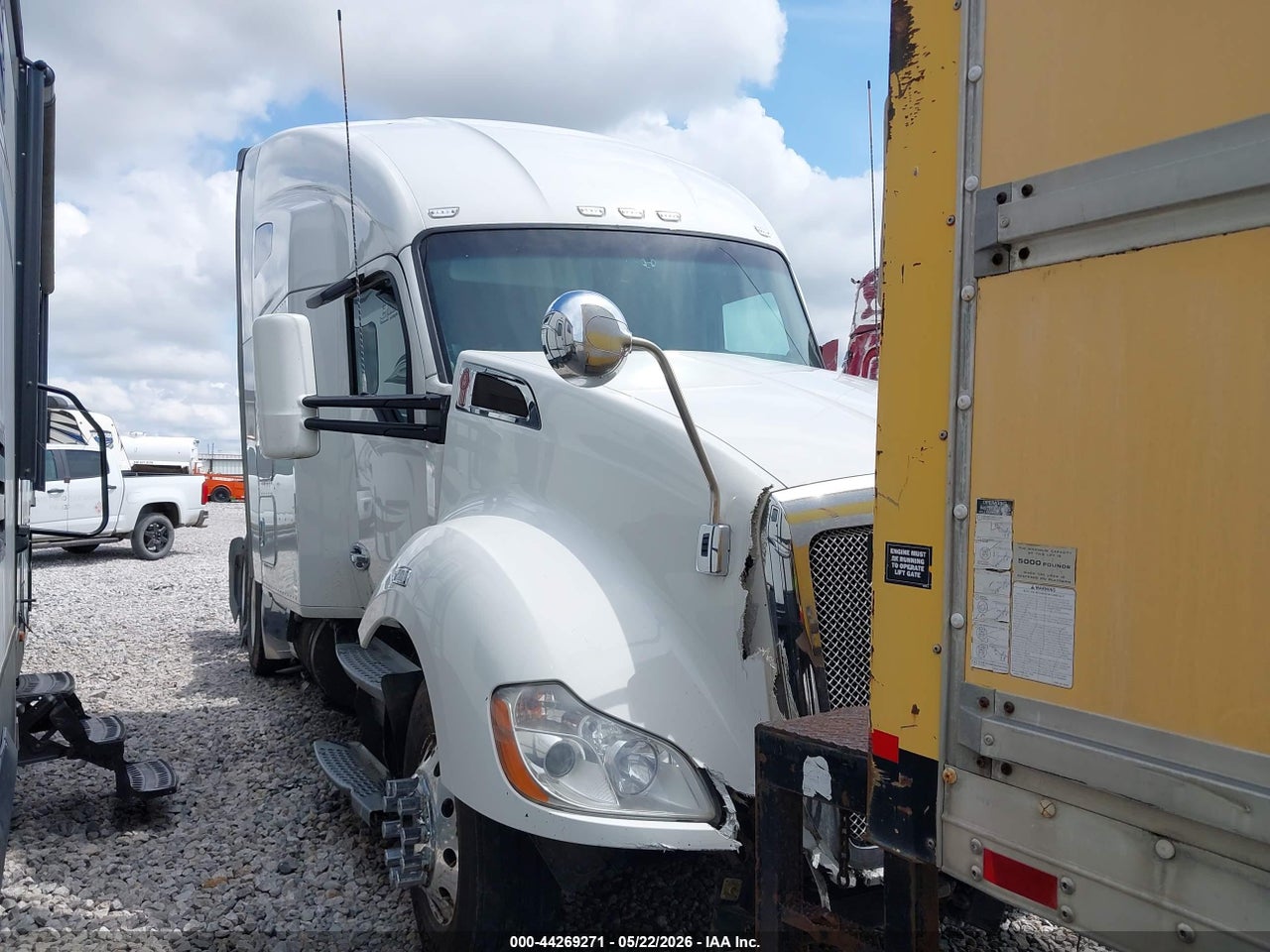 1XKYD49X6LJ****** · 2020 KENWORTH T680