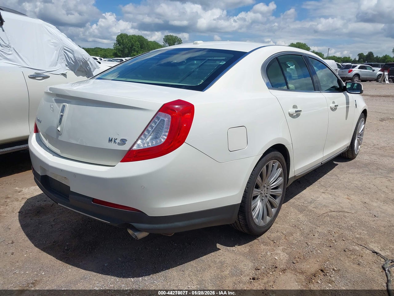 2013 LINCOLN MKS · 4/11