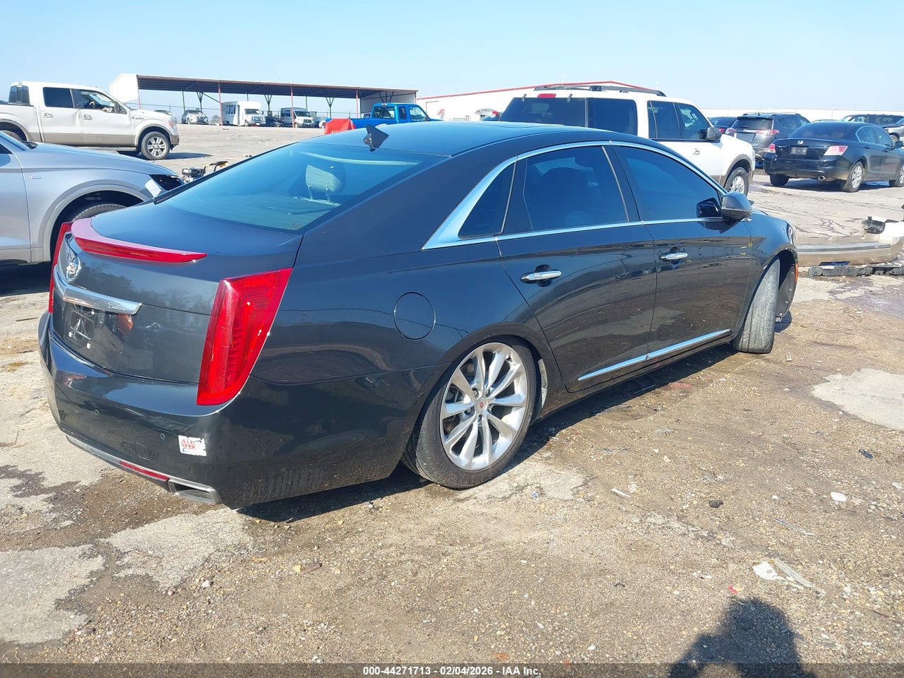 2013 CADILLAC XTS LUXURY · 4/11