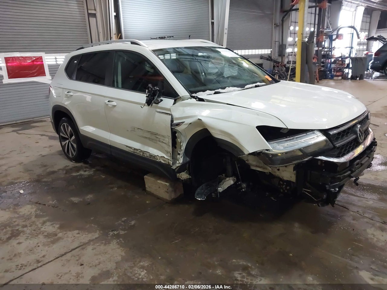 3VVRX7B22NM****** · 2022 VOLKSWAGEN TAOS 1.5T SE