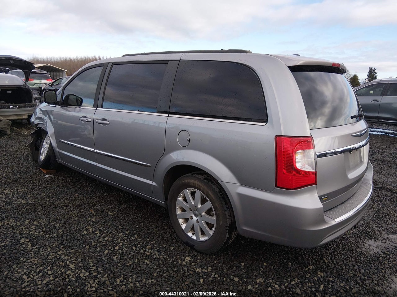 2C4RC1BG9GR****** · 2016 CHRYSLER TOWN &amp; COUNTRY TOURING · 3/11
