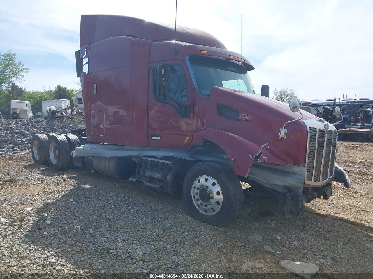 1XPBDP9X7GD****** · 2016 PETERBILT 579