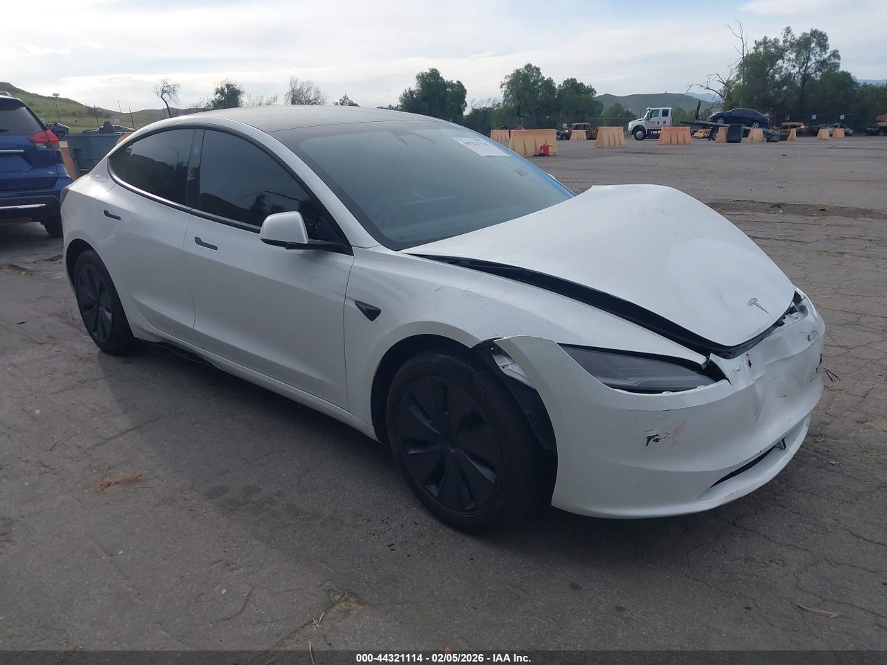5YJ3E1EA8SF****** · 2025 TESLA MODEL 3 LONG RANGE REAR-WHEEL DRIVE/STANDARD REAR-WHEEL DRIVE