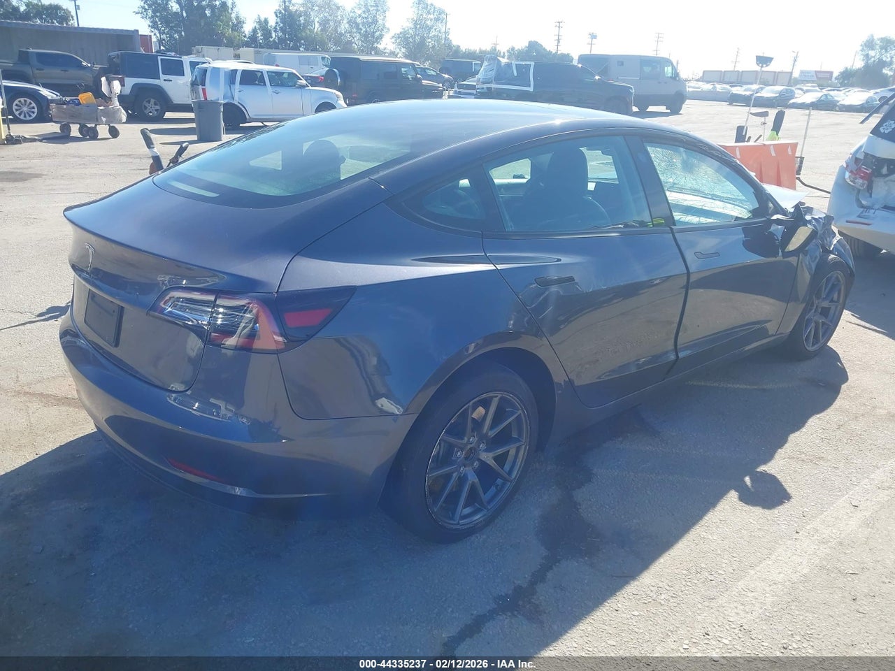 2023 TESLA MODEL 3 REAR-WHEEL DRIVE · 4/10
