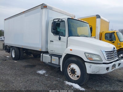 5PVNE8JT894****** · 2009 HINO HINO 268