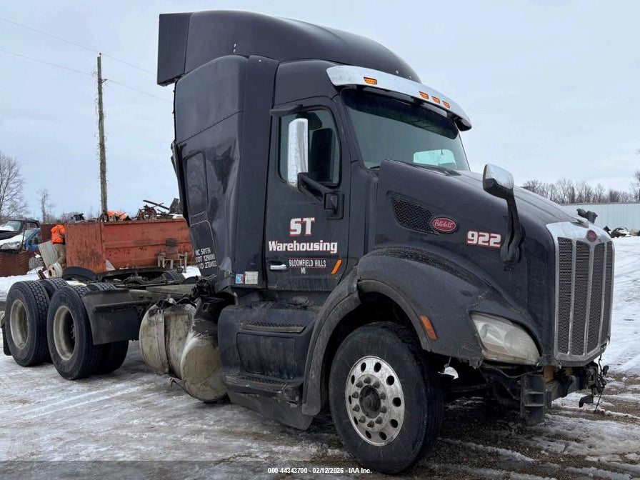 1XPBDP9XXKD****** · 2019 PETERBILT 579