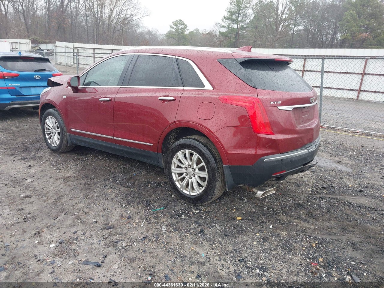 2017 CADILLAC XT5 STANDARD · 3/11