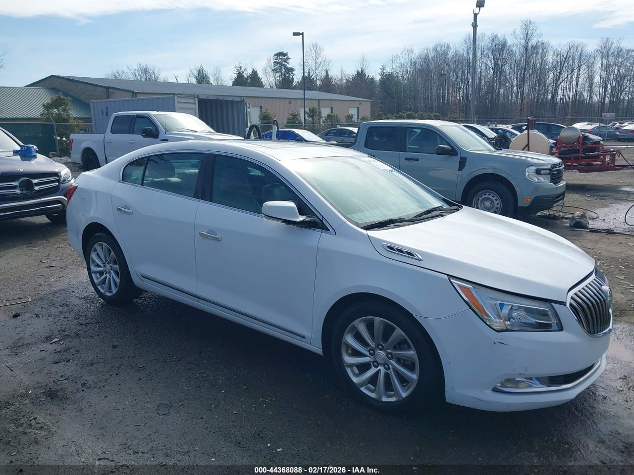 1G4GB5G30GF****** · 2016 BUICK LACROSSE LEATHER