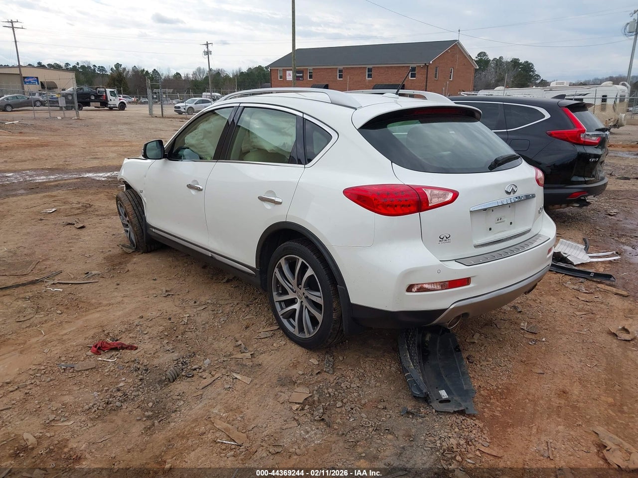 JN1BJ0RR0HM****** · 2017 INFINITI QX50   · 3/11