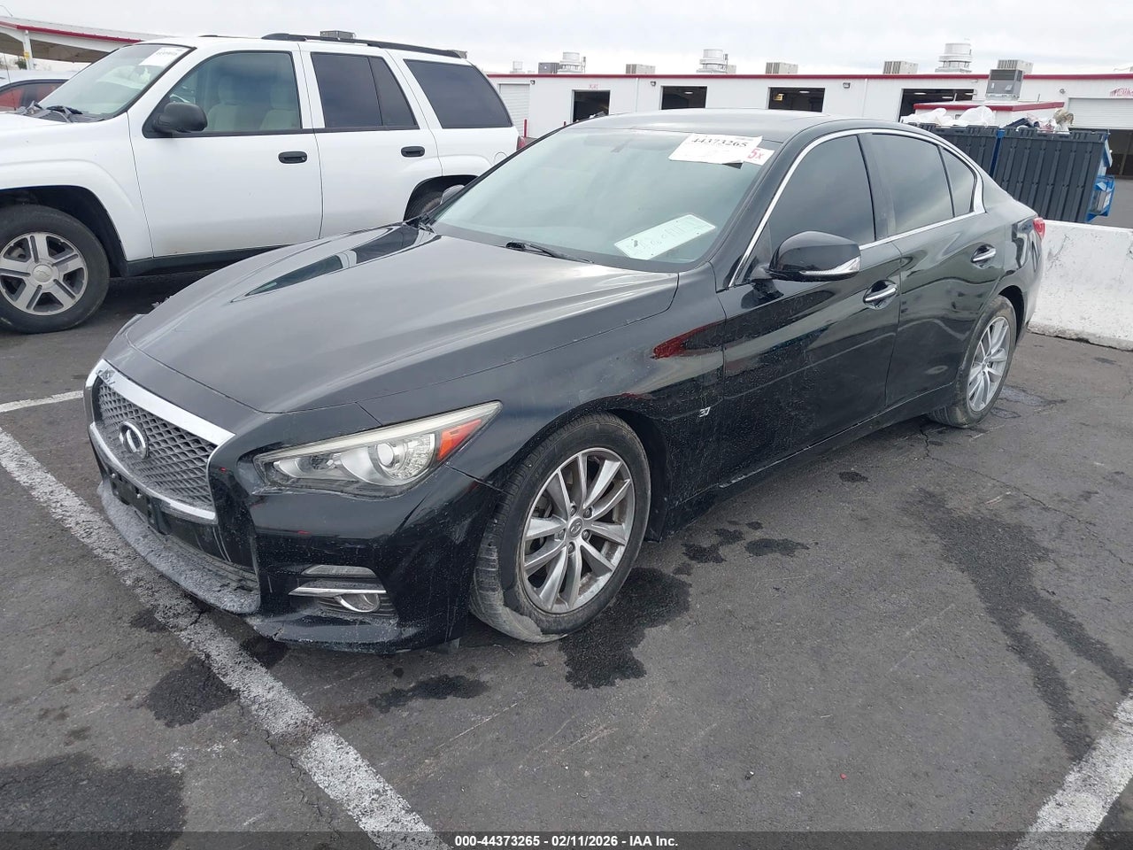 2015 INFINITI Q50 PREMIUM · 2/10