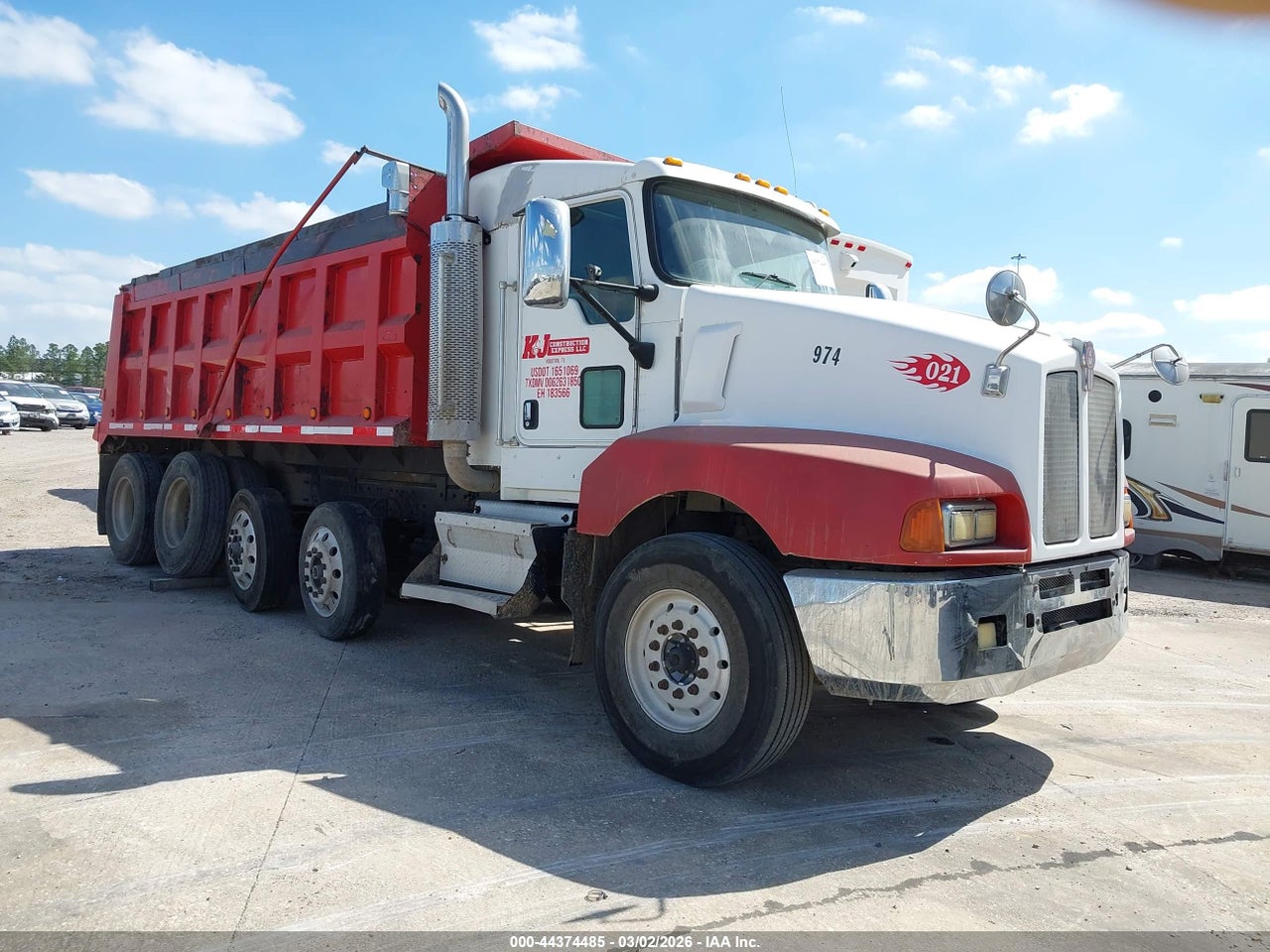 1XKADB9X16J****** · 2006 KENWORTH CONSTRUCTION T600