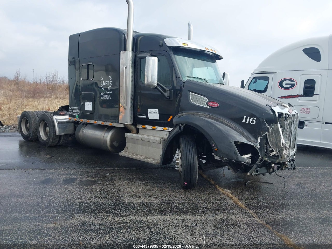 1XPBD49X8GD****** · 2016 PETERBILT 579