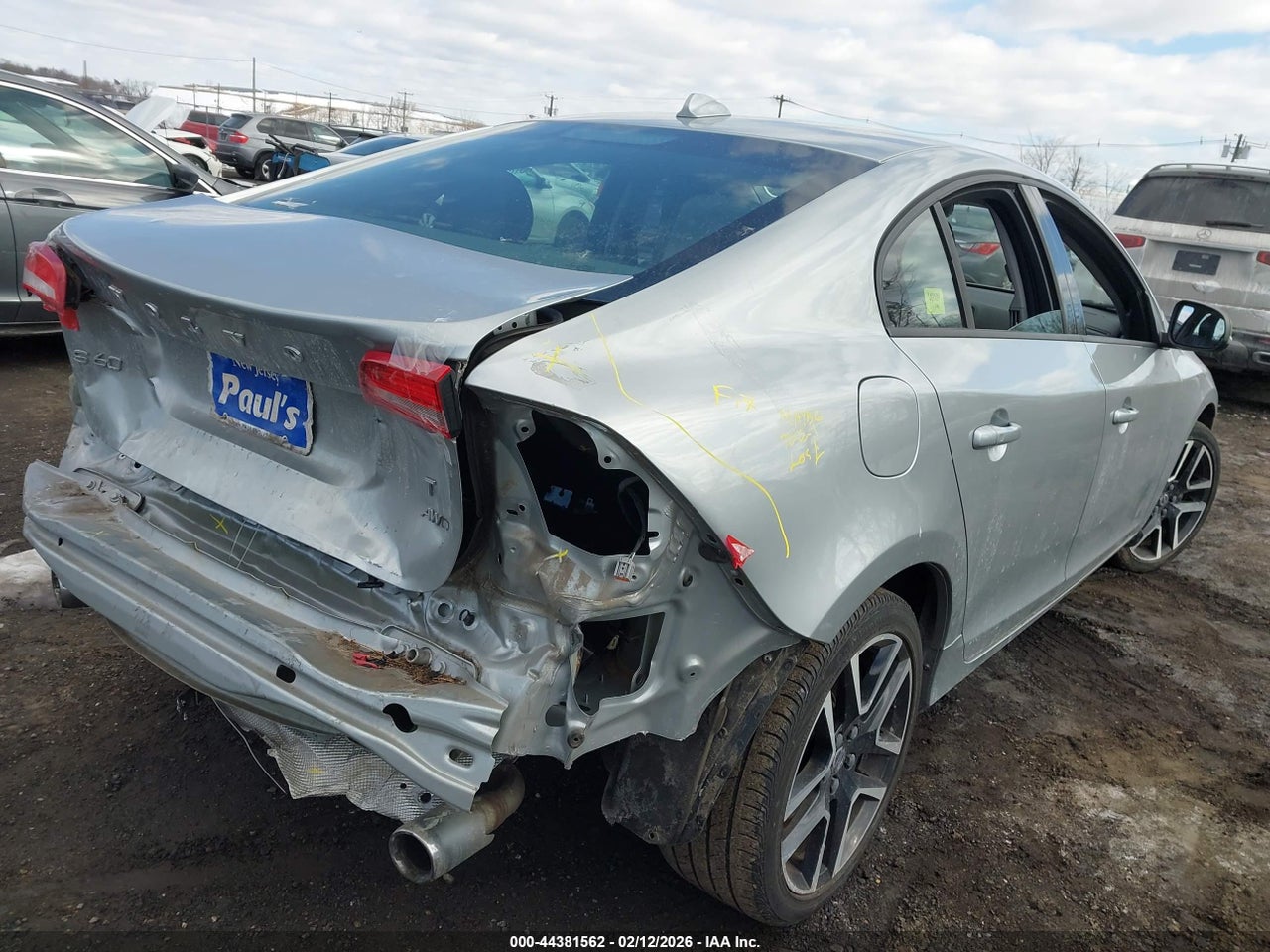 2018 VOLVO S60 T5 DYNAMIC · 4/11