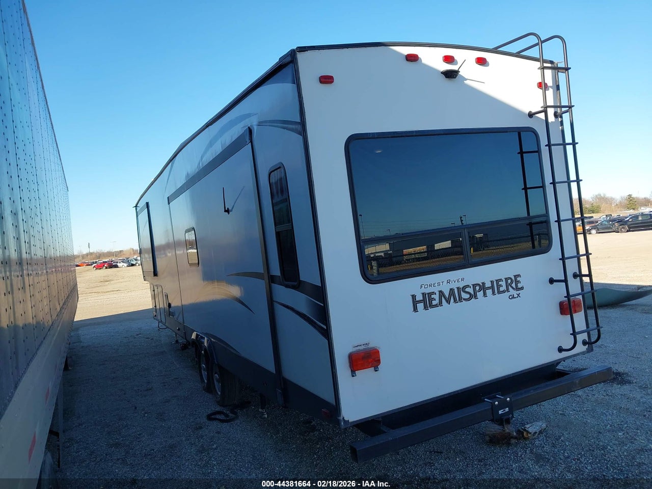 2019 FOREST RIVER TRAVEL TRAILER · 3/11