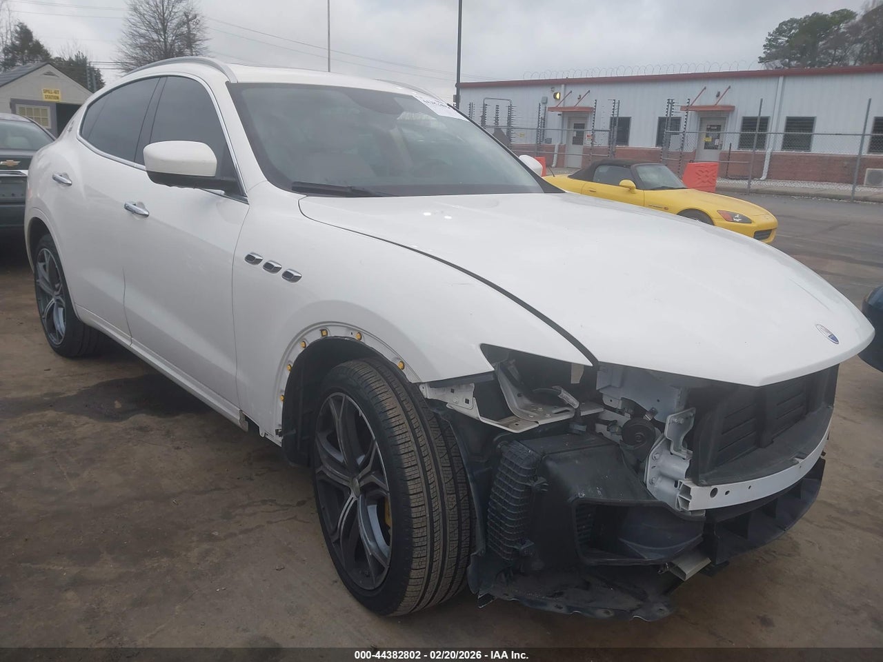 ZN661XUL1HX****** · 2017 MASERATI LEVANTE