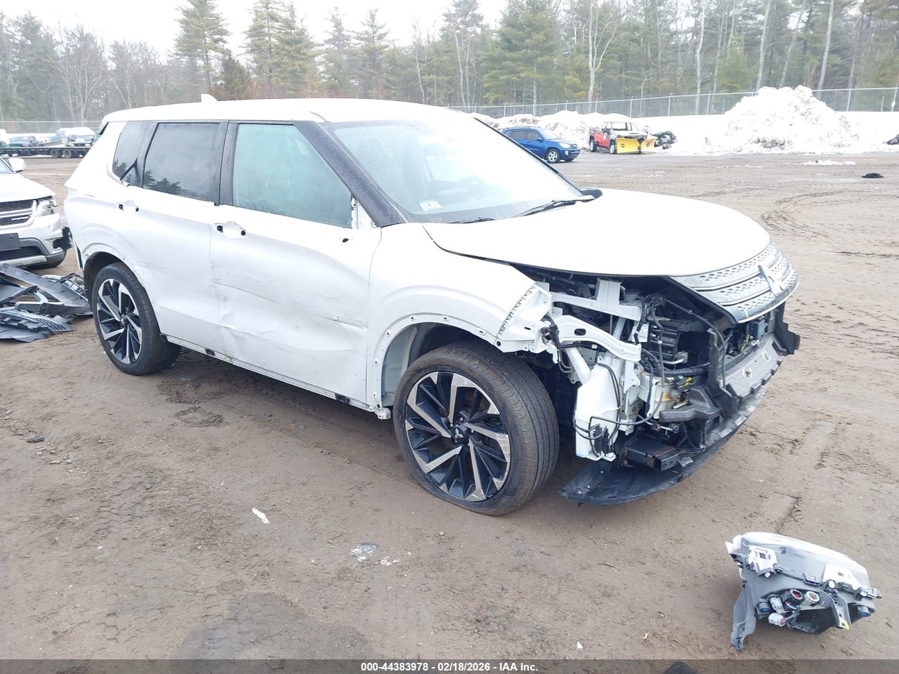 JA4J4TA80NZ****** · 2022 MITSUBISHI OUTLANDER ES 2.5 S-AWC