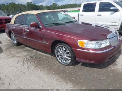 2000 LINCOLN TOWN CAR SIGNATURE