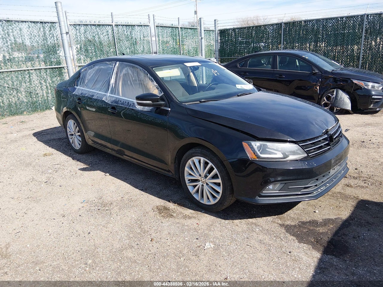 3VWL17AJ3GM****** · 2016 VOLKSWAGEN JETTA 1.8T SEL