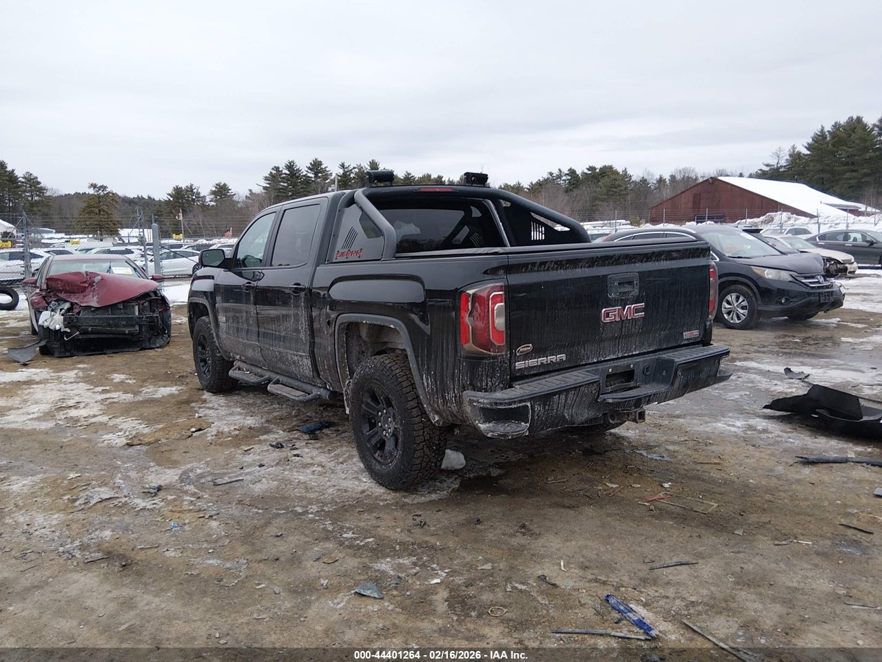 2017 GMC SIERRA 1500 SLT · 3/11