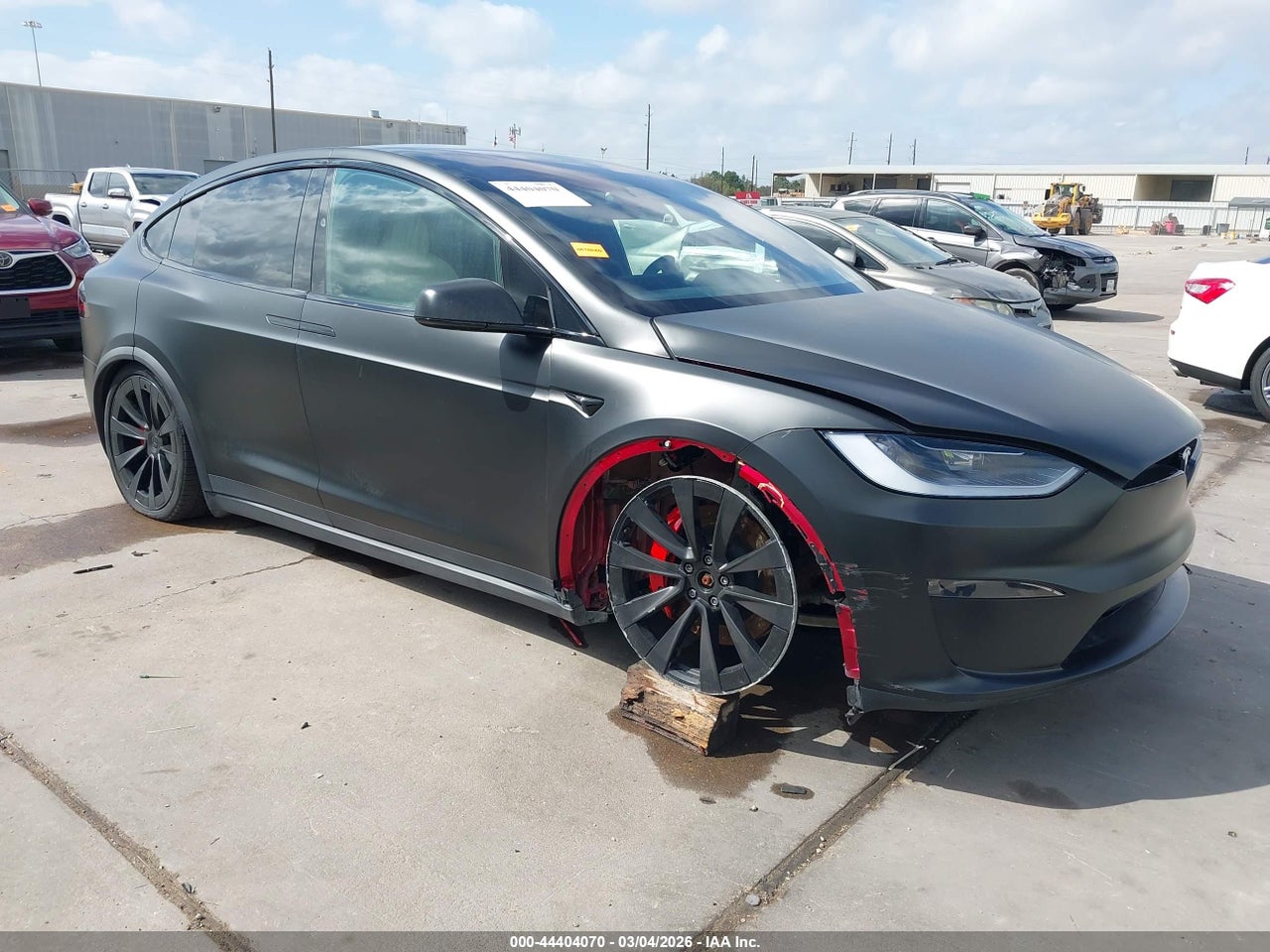 7SAXCBE6XPF****** · 2023 TESLA MODEL X PLAID TRI MOTOR ALL-WHEEL DRIVE