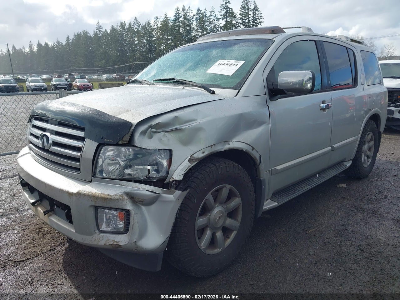 2004 INFINITI QX56 · 2/11