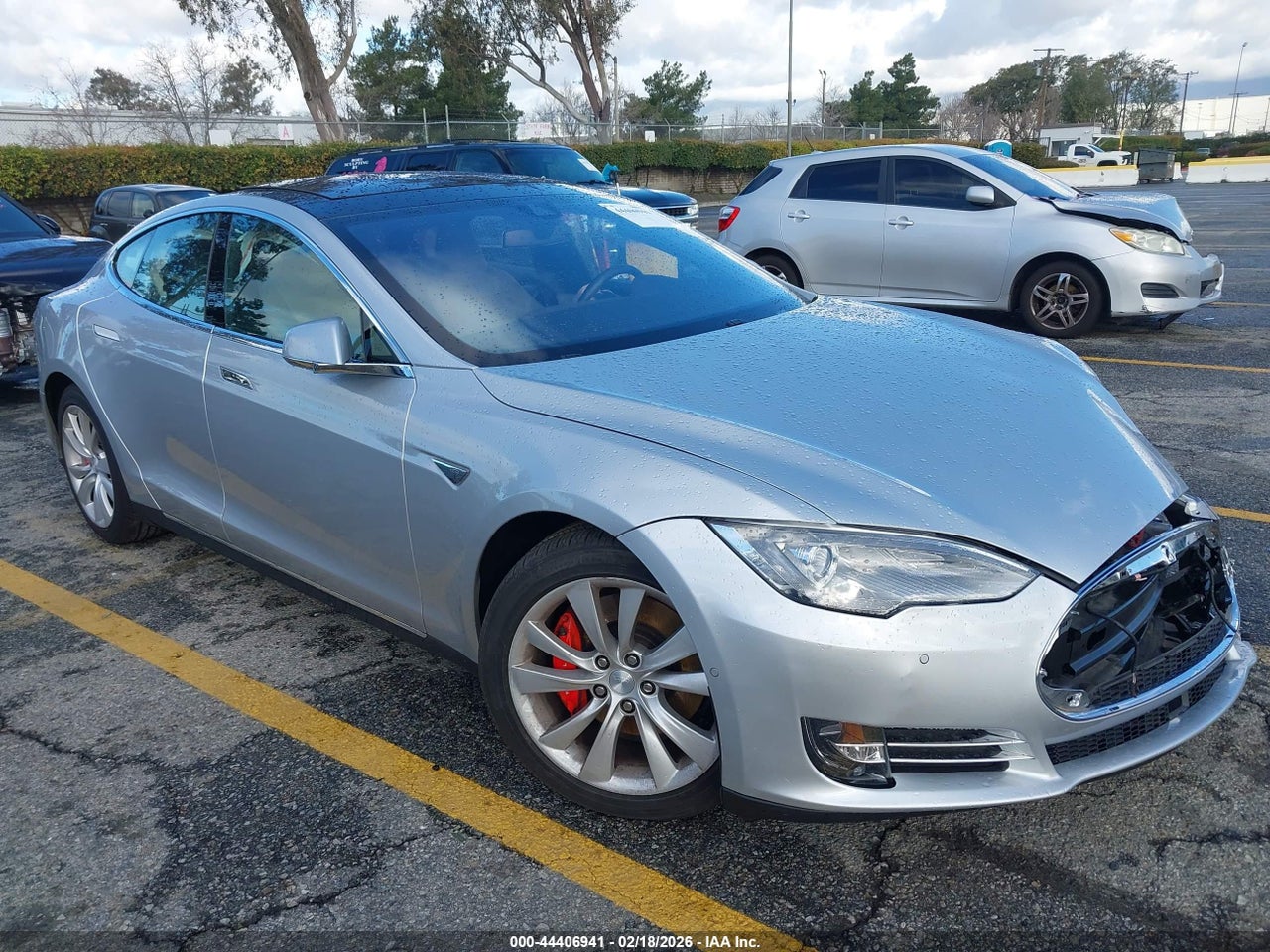 5YJSA1H47FF****** · 2015 TESLA MODEL S 85D/P85D