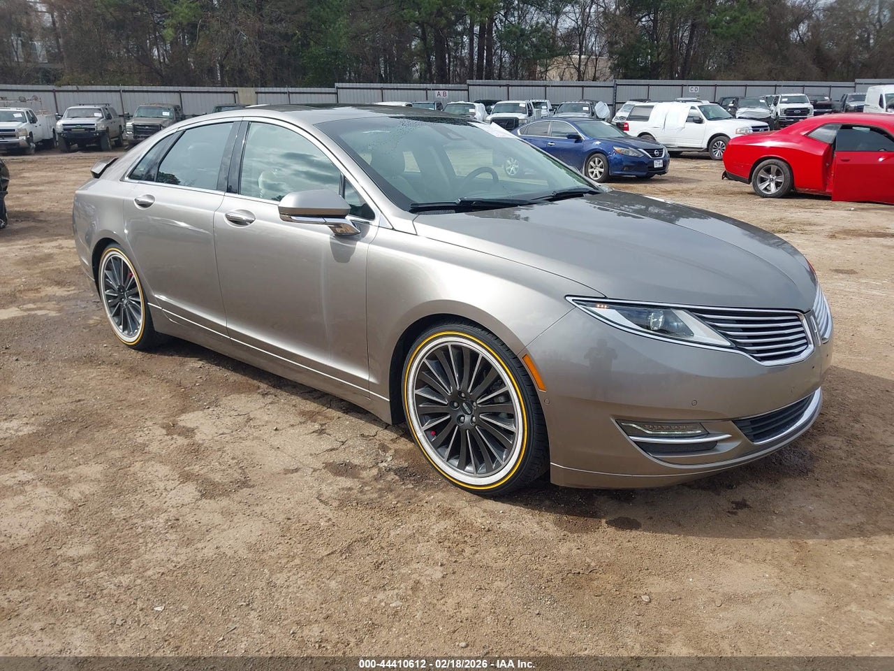 3LN6L2LU4GR****** · 2016 LINCOLN MKZ HYBRID