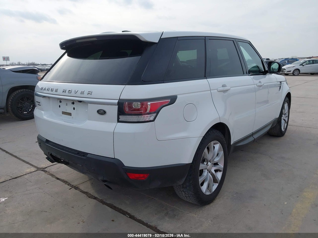 2015 LAND ROVER RANGE ROVER SPORT 3.0L V6 SUPERCHARGED HSE · 4/11