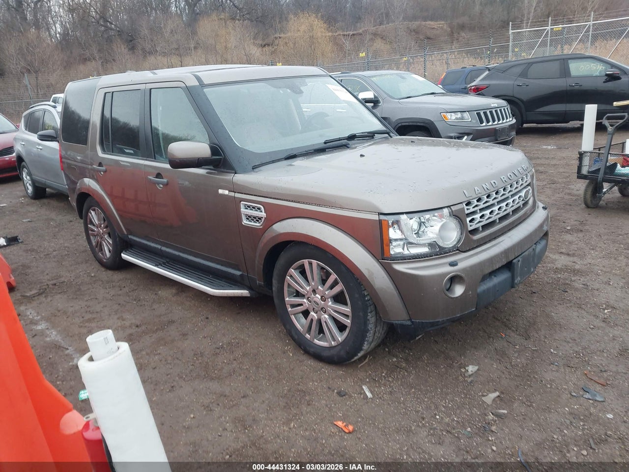SALAG2D46CA****** · 2012 LAND ROVER LR4