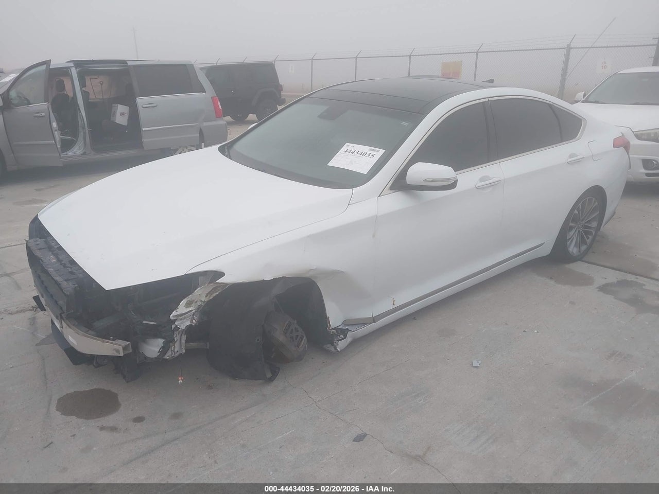 2016 HYUNDAI GENESIS 3.8 · 2/11