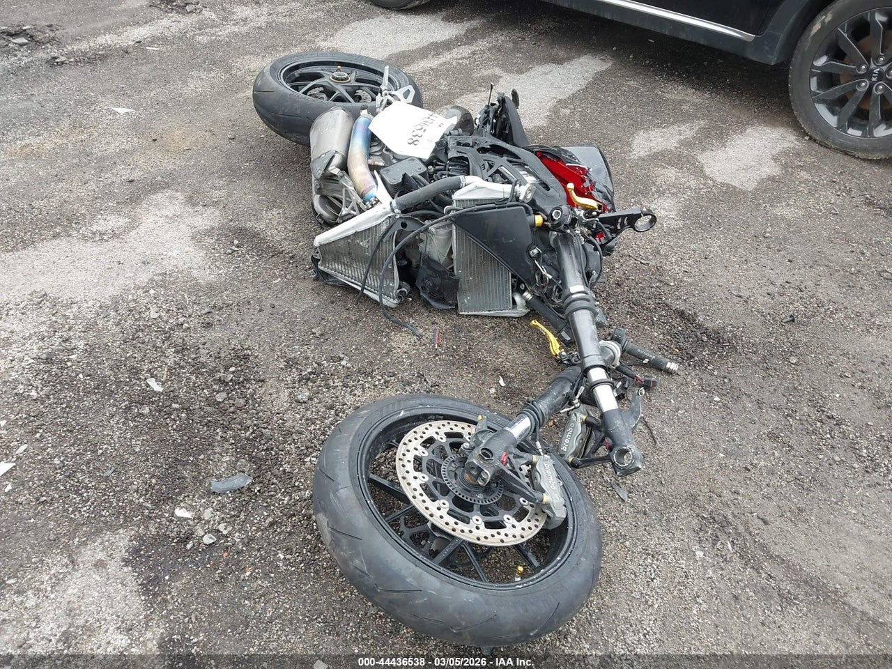 ZDMHAATW1NB****** · 2022 DUCATI PANIGALE V2