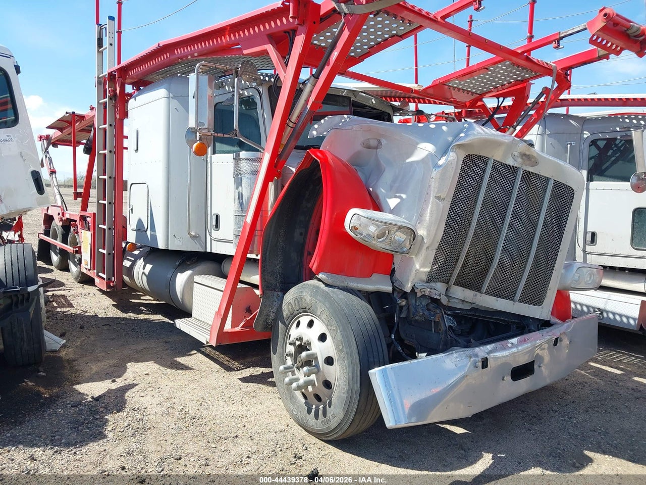 1NPXLP9X0KD****** · 2019 PETERBILT 389