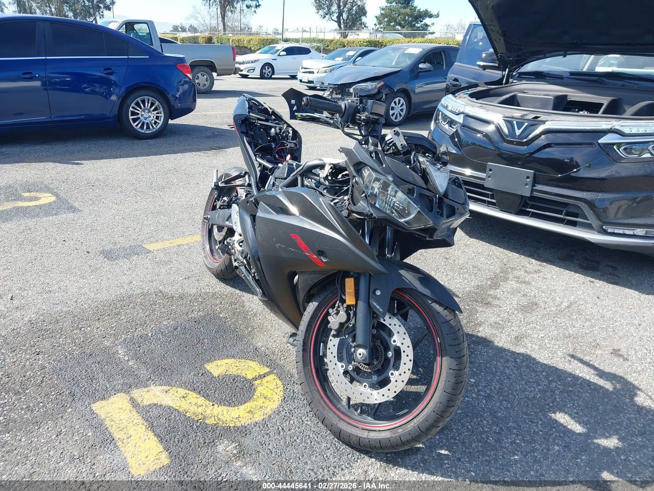 MH3RH15Y7HK****** · 2017 YAMAHA YZFR3 A