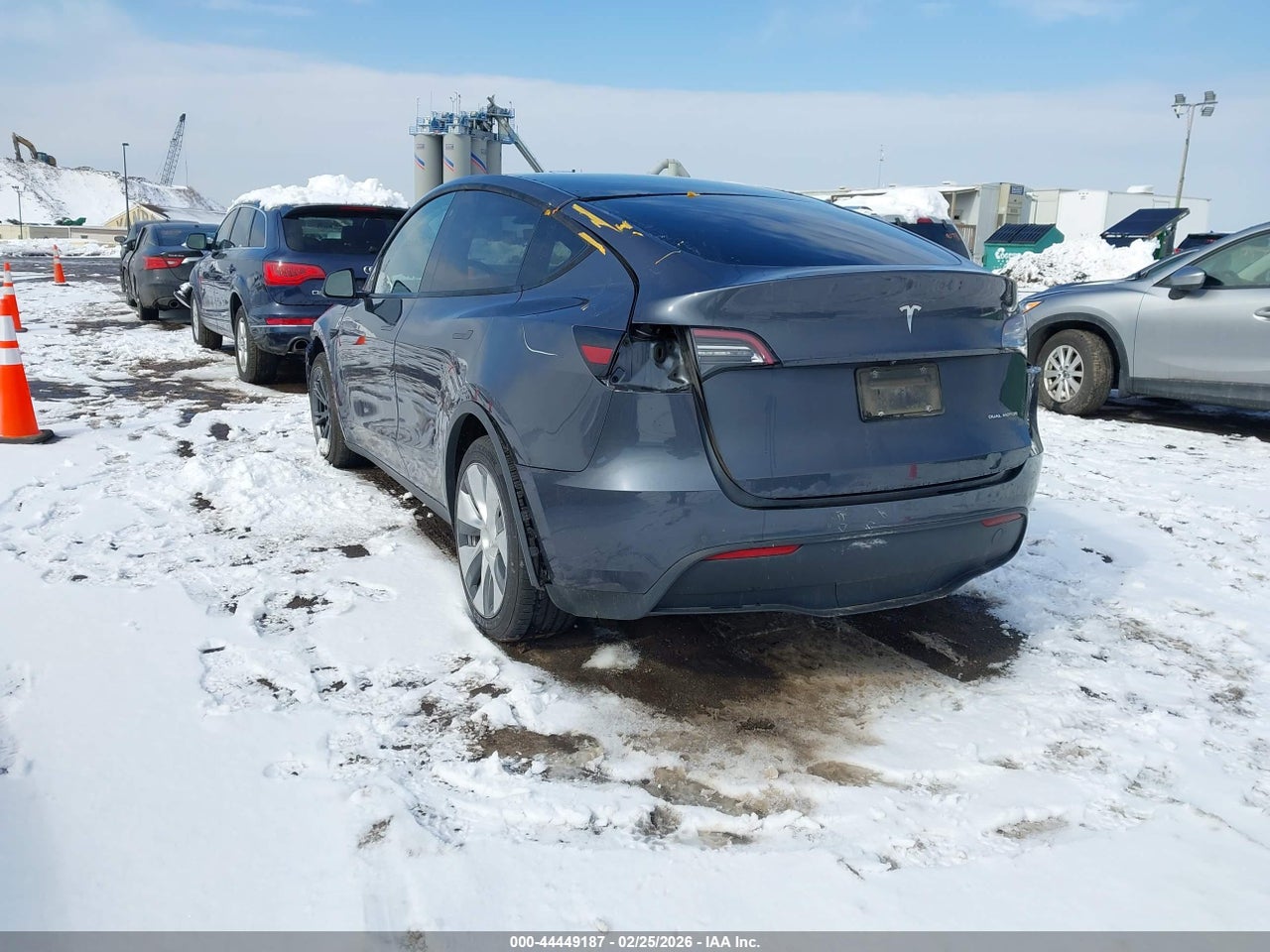 2020 TESLA MODEL Y LONG RANGE DUAL MOTOR ALL-WHEEL DRIVE · 3/10