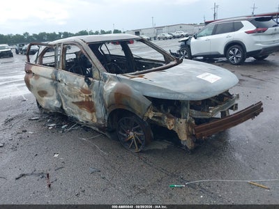 JA4AT3AA0LZ****** · 2020 MITSUBISHI ECLIPSE CROSS ES 1.5T AWC
