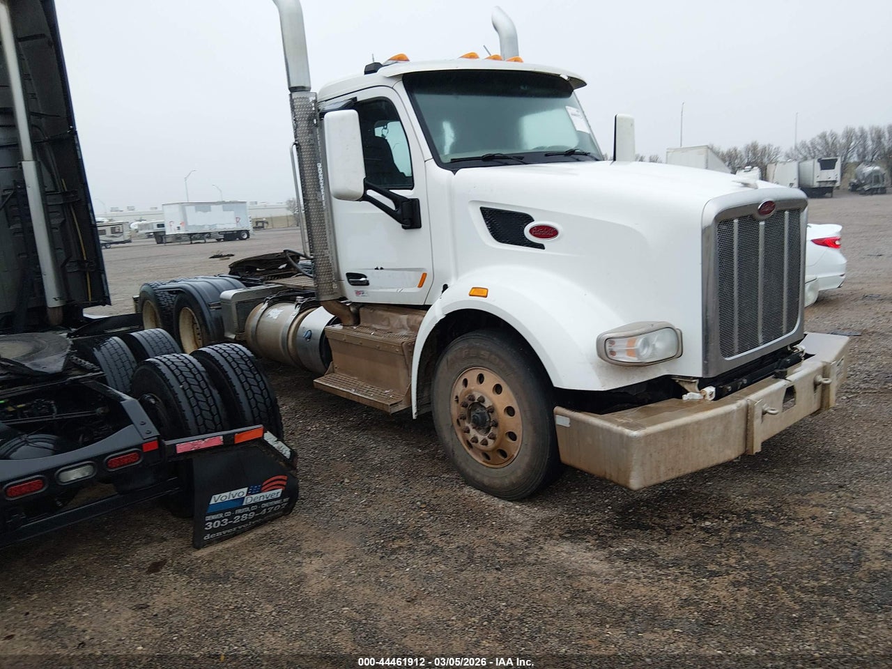 2015 PETERBILT 567