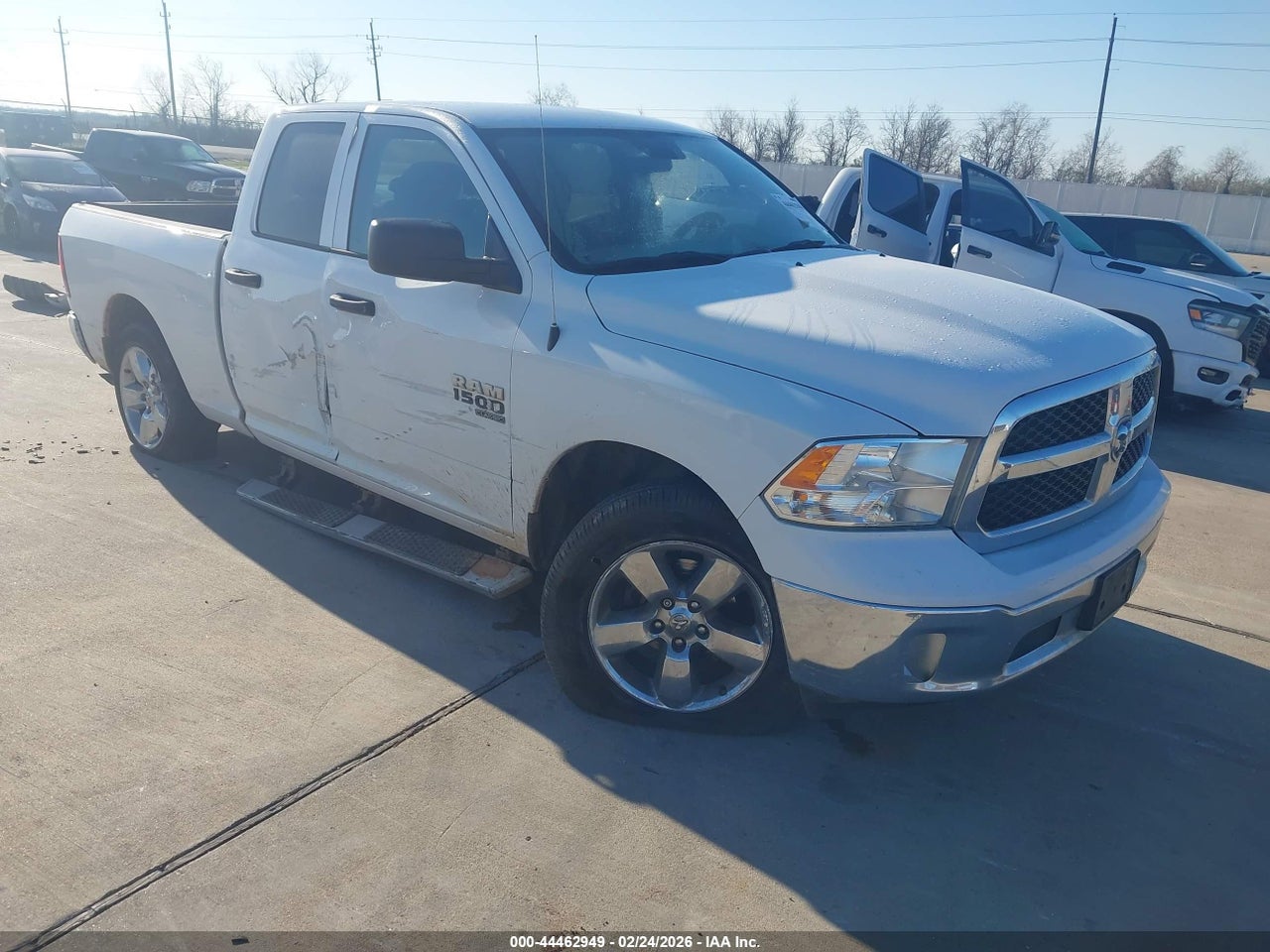 1C6RR6FG5KS****** · 2019 RAM 1500 CLASSIC TRADESMAN  4X2 6'4 BOX