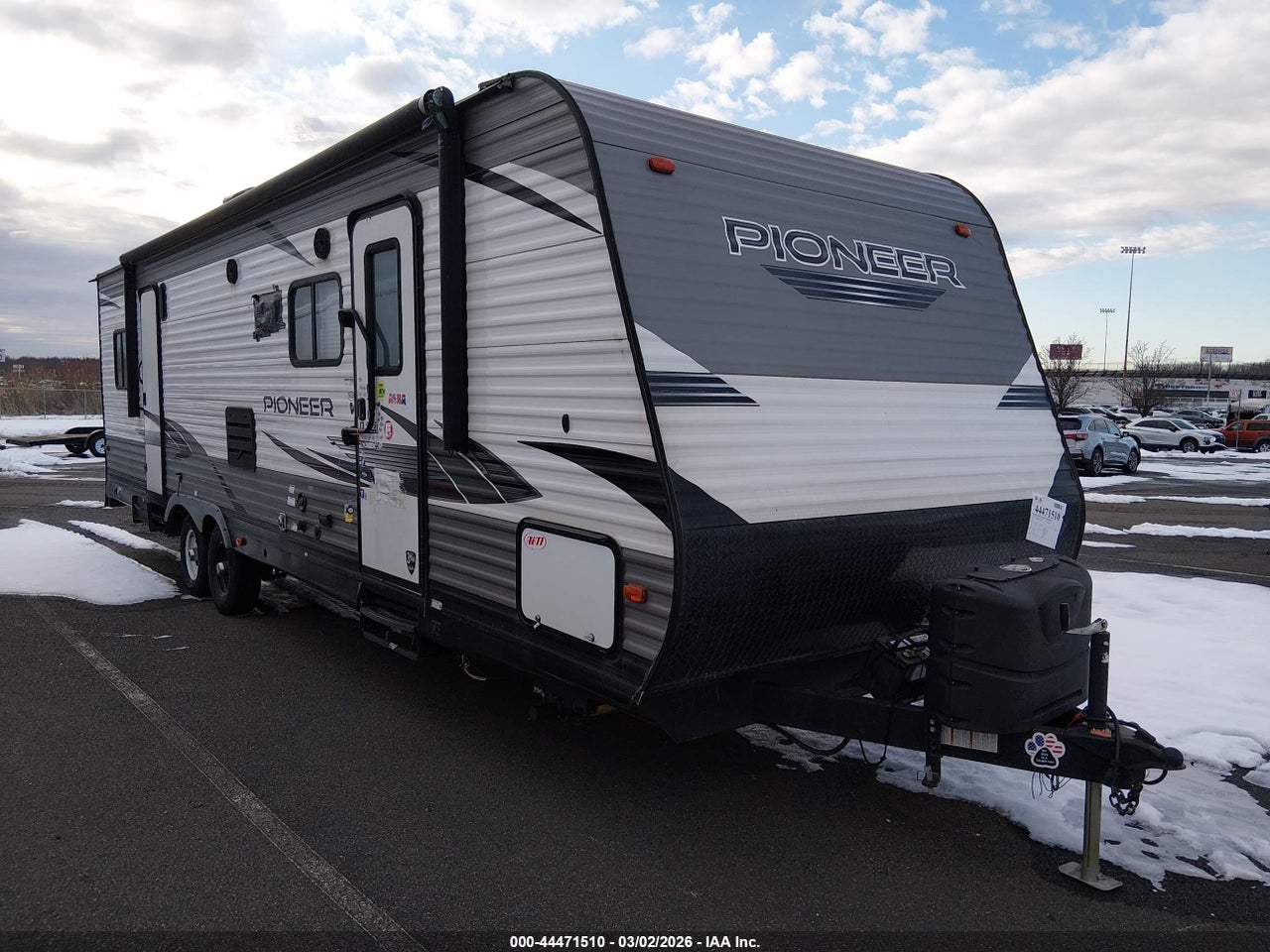 5SFPB3329ME****** · 2021 HEARTLAND RV PIONEER