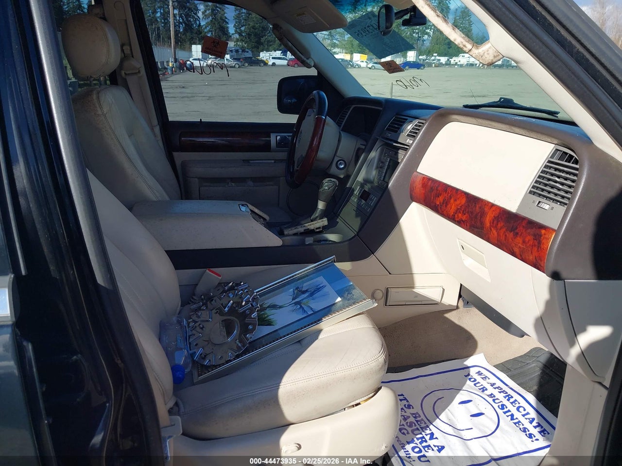 2003 LINCOLN NAVIGATOR   · 5/10